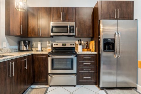Condo in Boca Raton, Florida, 2 bedrooms  № 2392655 - photo 5