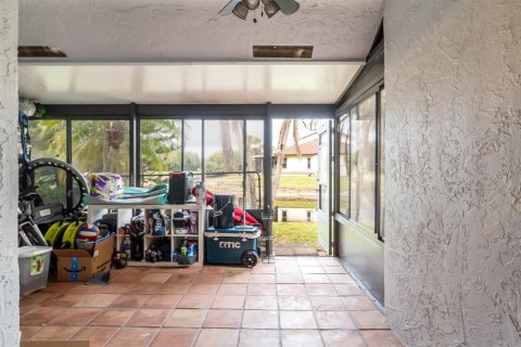 Condo in Boca Raton, Florida, 2 bedrooms  № 2392655 - photo 23