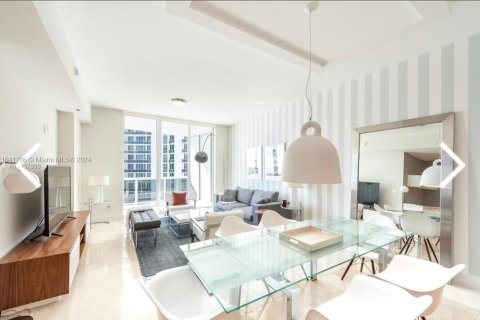 Copropriété à vendre à Sunny Isles Beach, Floride: 2 chambres, 168.25 m2 № 2026787 - photo 4