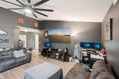 Casa en venta en Cape Coral, Florida, 3 dormitorios, 141.4 m2 № 1899169 - foto 6