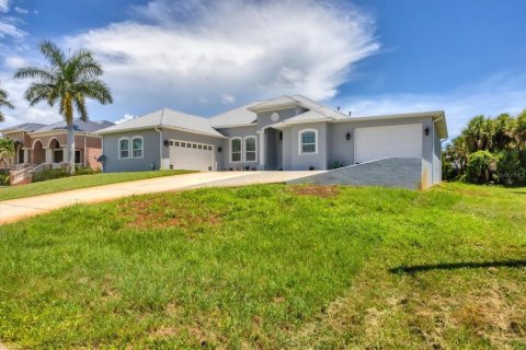 House in Placida, Florida 3 bedrooms, 200.11 sq.m. № 1912793 - photo 7