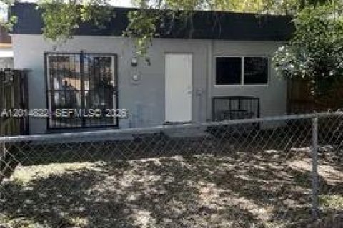 Adosado en venta en Miami Gardens, Florida, 3 dormitorios, 107.02 m2 № 2089596 - foto 11
