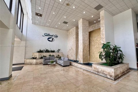 Condominio en venta en North Miami, Florida, 1 dormitorio, 68.75 m2 № 1937707 - foto 19