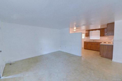Купить коммерческую недвижимость в Кристал-Ривер, Флорида 30 спален, 329.99м2, № 1832016 - фото 9