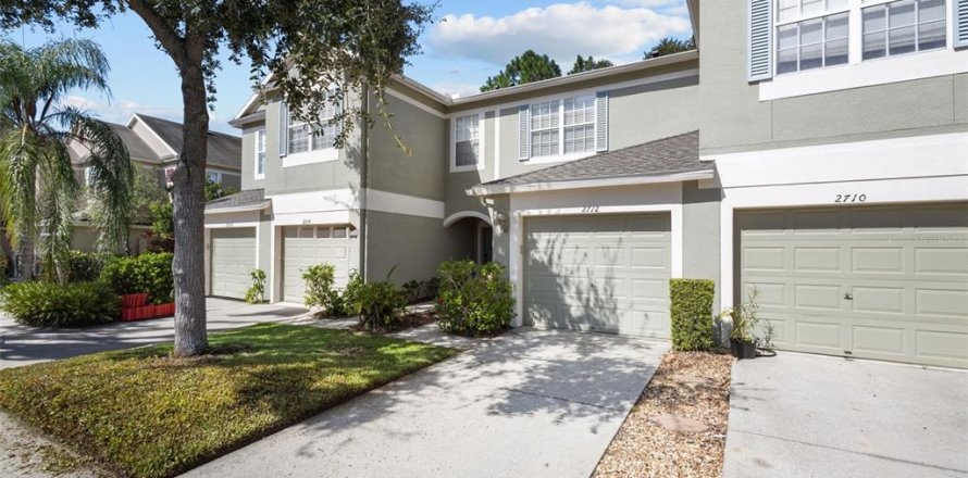 Adosado en Brandon, Florida 2 dormitorios, 146.23 m2 № 1917597