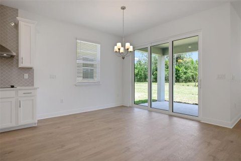 House in Apopka, Florida 3 bedrooms, 220.27 sq.m. № 1547121 - photo 19