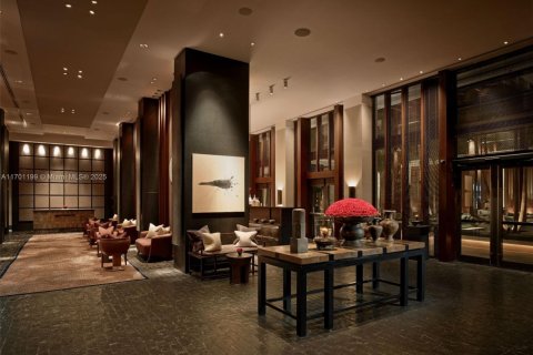 Condominio en venta en Miami Beach, Florida, 4 dormitorios, 356.47 m2 № 1936814 - foto 29