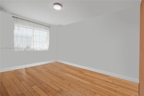 Copropriété à louer à Miami Beach, Floride: 1 chambre, 61.32 m2 № 1989782 - photo 24