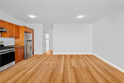 Copropriété à louer à Miami Beach, Floride: 1 chambre, 61.32 m2 № 1989782 - photo 13