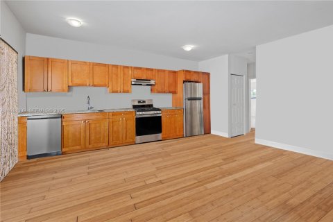 Copropriété à louer à Miami Beach, Floride: 1 chambre, 61.32 m2 № 1989782 - photo 17