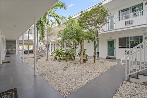 Copropriété à louer à Miami Beach, Floride: 1 chambre, 61.32 m2 № 1989782 - photo 8
