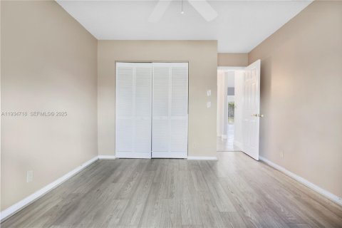 House in Boca Raton, Florida 3 bedrooms, 137.4 sq.m. № 1994009 - photo 22