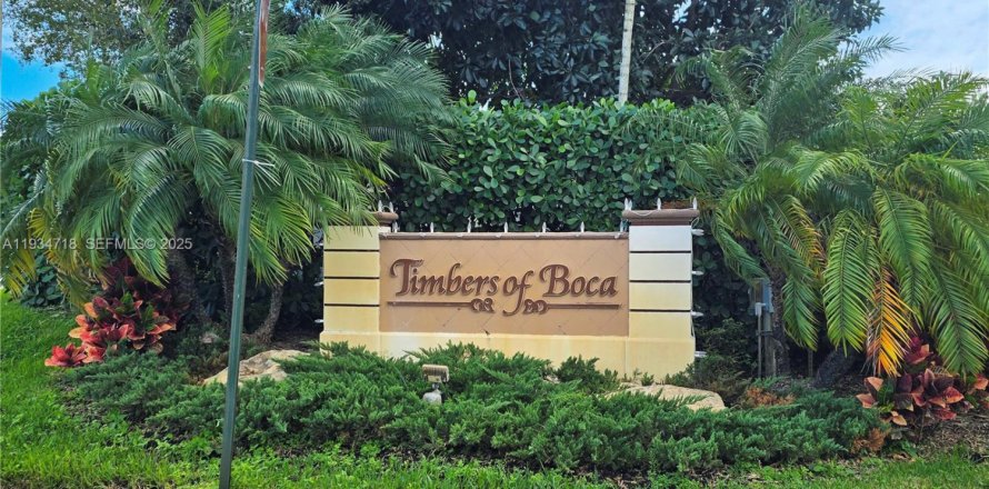 House in Boca Raton, Florida 3 bedrooms, 137.4 sq.m. № 1994009