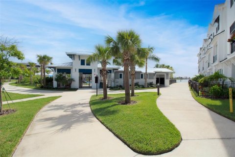 Adosado en alquiler en Sarasota, Florida, 3 dormitorios, 163.88 m2 № 1916870 - foto 28