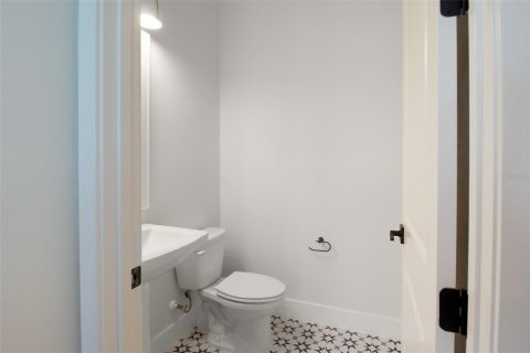 Adosado en alquiler en Sarasota, Florida, 3 dormitorios, 163.88 m2 № 1916870 - foto 6
