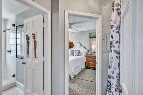 Condo in Boca Grande, Florida, 2 bedrooms  № 2166272 - photo 8