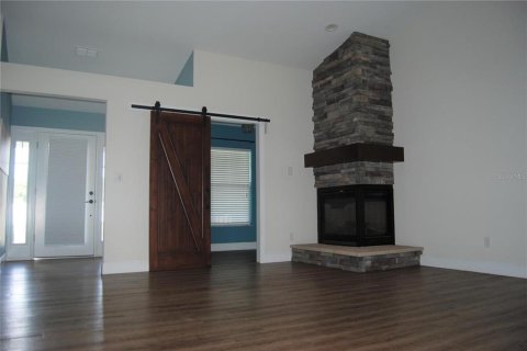 House in Ocala, Florida 3 bedrooms, 202.9 sq.m. № 1907082 - photo 10