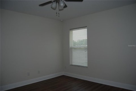 House in Ocala, Florida 3 bedrooms, 202.9 sq.m. № 1907082 - photo 24