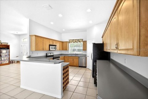 Casa en venta en Palm Coast, Florida, 3 dormitorios, 191.29 m2 № 2218920 - foto 9