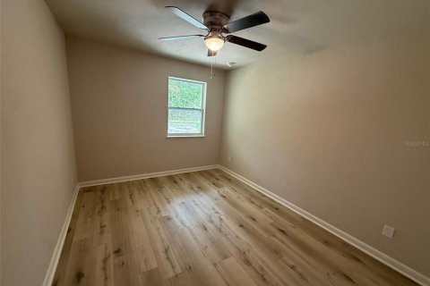 House in Gainesville, Florida 5 bedrooms, 212 sq.m. № 2096236 - photo 23