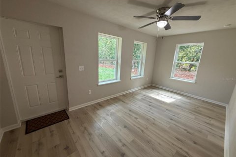 House in Gainesville, Florida 5 bedrooms, 212 sq.m. № 2096236 - photo 20