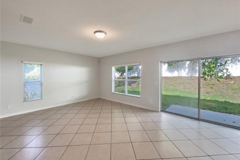 Villa ou maison à vendre à Davenport, Floride: 4 chambres, 170.48 m2 № 1831515 - photo 5