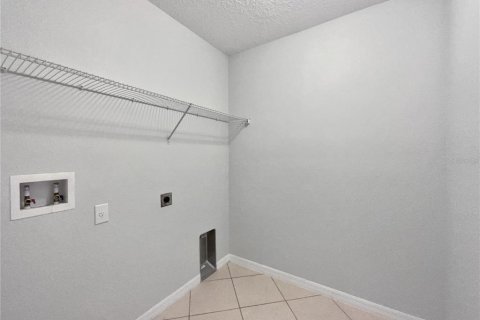 Villa ou maison à vendre à Davenport, Floride: 4 chambres, 170.48 m2 № 1831515 - photo 19