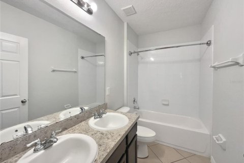 Villa ou maison à vendre à Davenport, Floride: 4 chambres, 170.48 m2 № 1831515 - photo 17