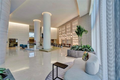 Condo in Sunny Isles Beach, Florida, 1 bedroom  № 1727458 - photo 22