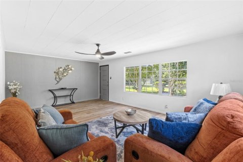 House in Archer, Florida 3 bedrooms, 167.22 sq.m. № 1899685 - photo 3
