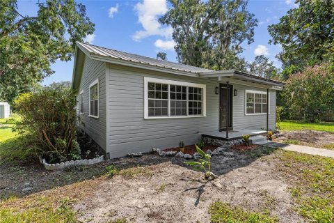 House in Archer, Florida 3 bedrooms, 167.22 sq.m. № 1899685 - photo 28