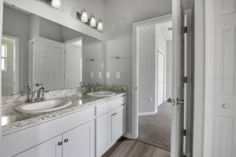 Villa ou maison à louer à Davenport, Floride: 4 chambres, 188.96 m2 № 2437350 - photo 9