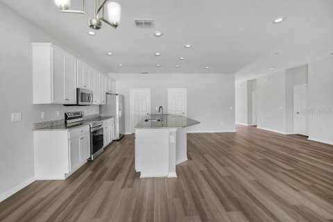 Villa ou maison à louer à Davenport, Floride: 4 chambres, 188.96 m2 № 2437350 - photo 15