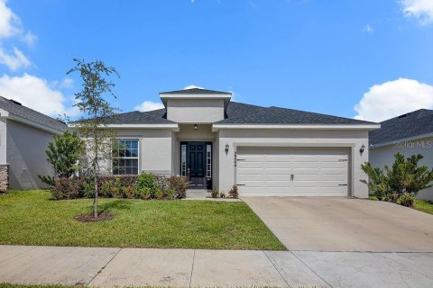Villa ou maison à Davenport, Floride 4 chambres, 188.96 m2 № 2437350