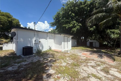 Casa en venta en Pompano Beach, Florida, 1 dormitorio, 57.6 m2 № 2081424 - foto 19
