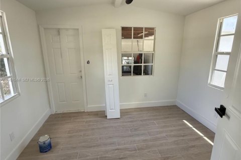 Casa en venta en Pompano Beach, Florida, 1 dormitorio, 57.6 m2 № 2081424 - foto 13