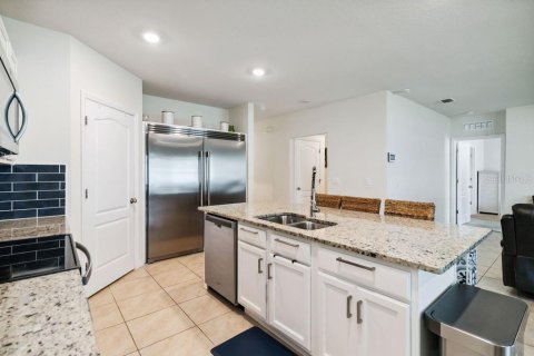 Casa en venta en Saint Cloud, Florida, 5 dormitorios, 261.98 m2 № 1828353 - foto 14