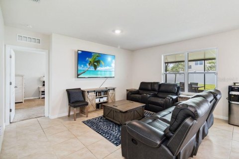 Casa en venta en Saint Cloud, Florida, 5 dormitorios, 261.98 m2 № 1828353 - foto 22