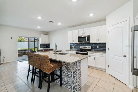 Casa en venta en Saint Cloud, Florida, 5 dormitorios, 261.98 m2 № 1828353 - foto 11