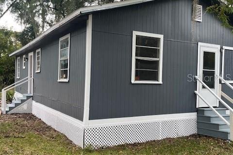 House in Newberry, Florida 3 bedrooms, 99.87 sq.m. № 2103044