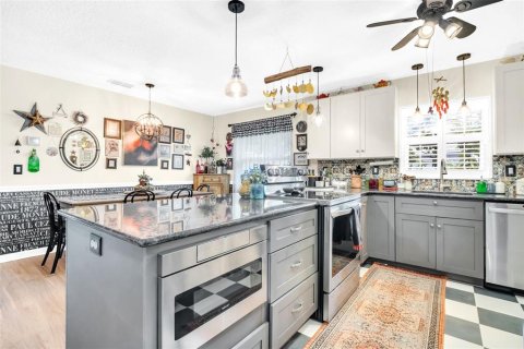 Casa en venta en Palm Harbor, Florida, 2 dormitorios, 115.01 m2 № 1899651 - foto 16