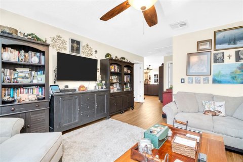 Casa en venta en Palm Harbor, Florida, 2 dormitorios, 115.01 m2 № 1899651 - foto 23