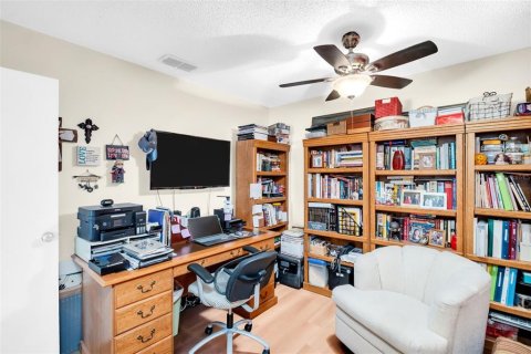 Casa en venta en Palm Harbor, Florida, 2 dormitorios, 115.01 m2 № 1899651 - foto 27