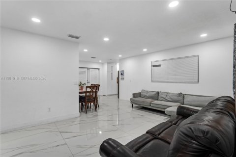 Casa en venta en Homestead, Florida, 3 dormitorios, 115.01 m2 № 2044225 - foto 23