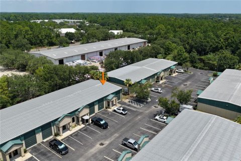 Propiedad comercial en venta en Ormond Beach, Florida, 187.29 m2 № 2318397 - foto 6