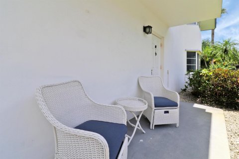 Купить кондоминиум в Теквеста, Флорида 6 комнат, 85.47м2, № 2083058 - фото 2