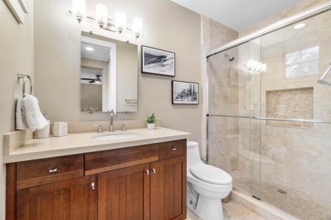 House in Delray Beach, Florida 4 bedrooms, 356.93 sq.m. № 2183028 - photo 23