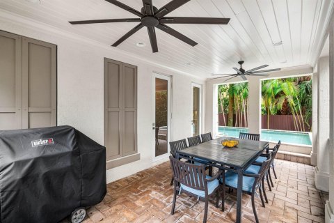 House in Delray Beach, Florida 4 bedrooms, 356.93 sq.m. № 2183028 - photo 28