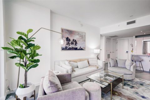 Copropriété à louer à Miami, Floride: 2 chambres, 81.75 m2 № 2028044 - photo 15