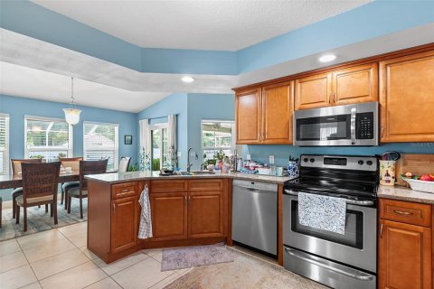 House in Lakeland, Florida 5 bedrooms, 203.27 sq.m. № 1904750 - photo 18
